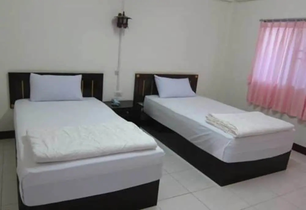 Standard Double room (twin beds)