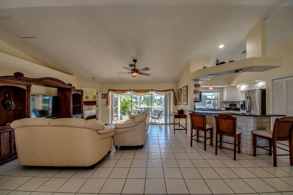 Villa Reeling Retreat - Roelens Vacations