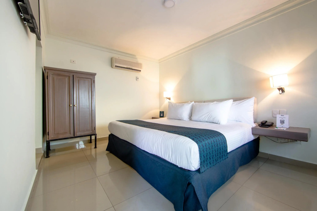 InHouse Hotel Culiacán — фото 3