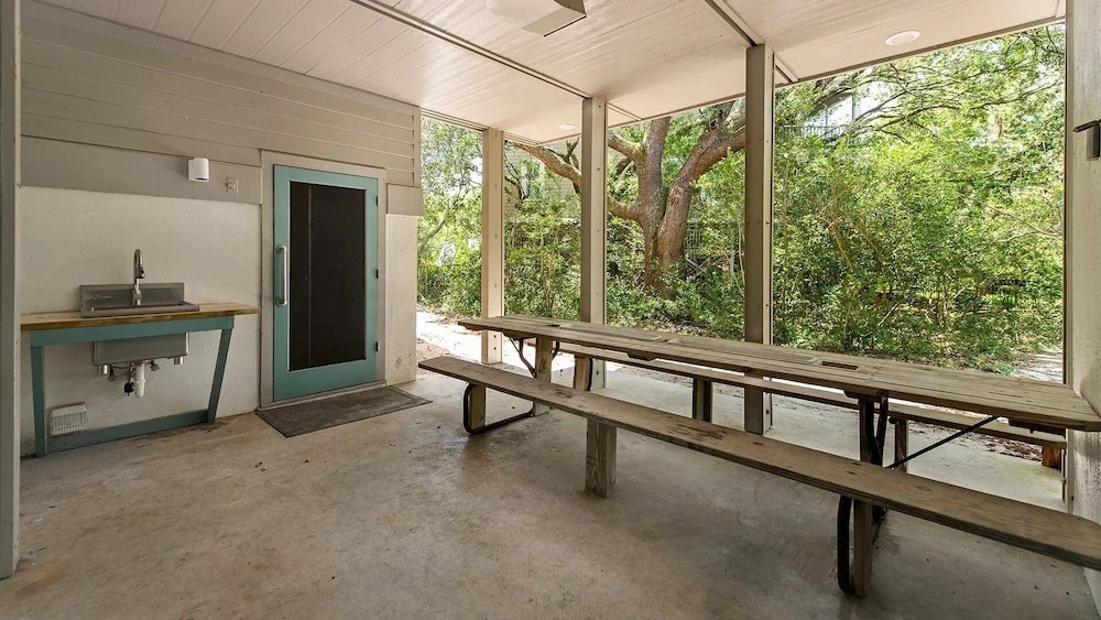 A Retreat To Create Memories For A Lifetime. 5 Bedroom Home by Peace Vacations