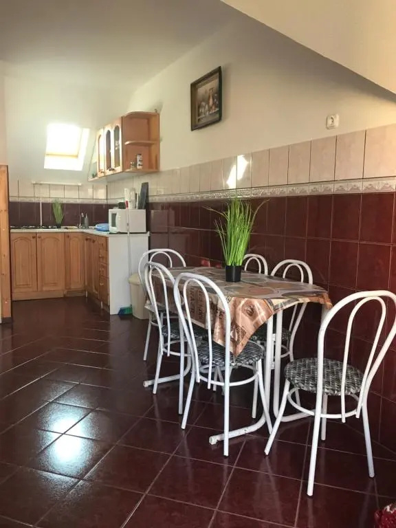 Edu Apartman
