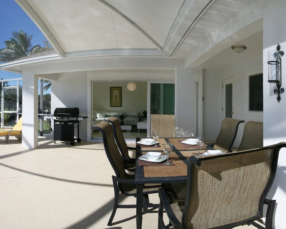 Florida Villa Belloccia - Italian Moments in South West Florida