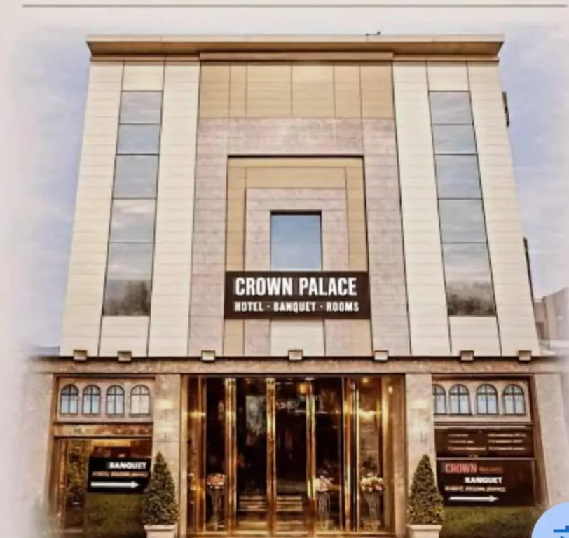 Hotel Sara Crown Palace