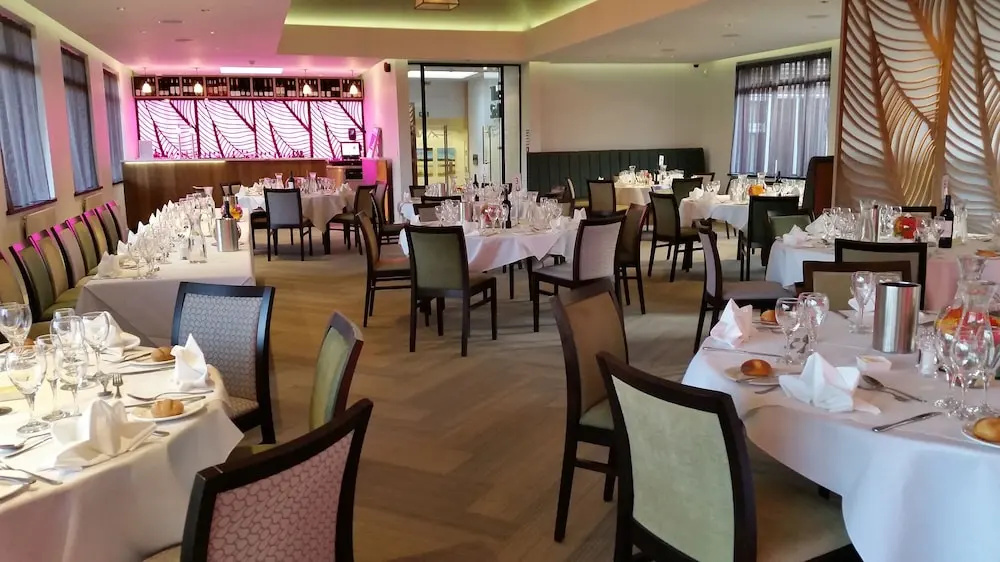Roffey Park Venue - фото 21