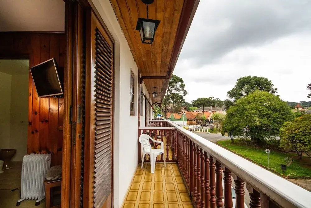 Balcony & Terrace