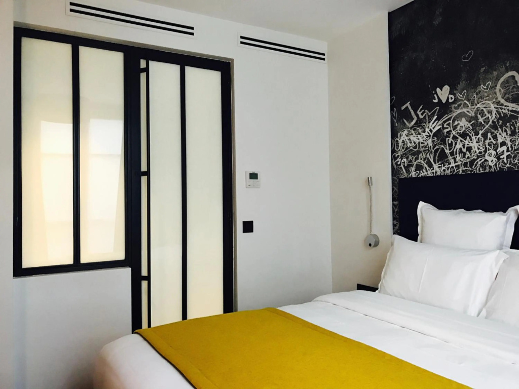 Отель Hôtel Scarlett в Париже