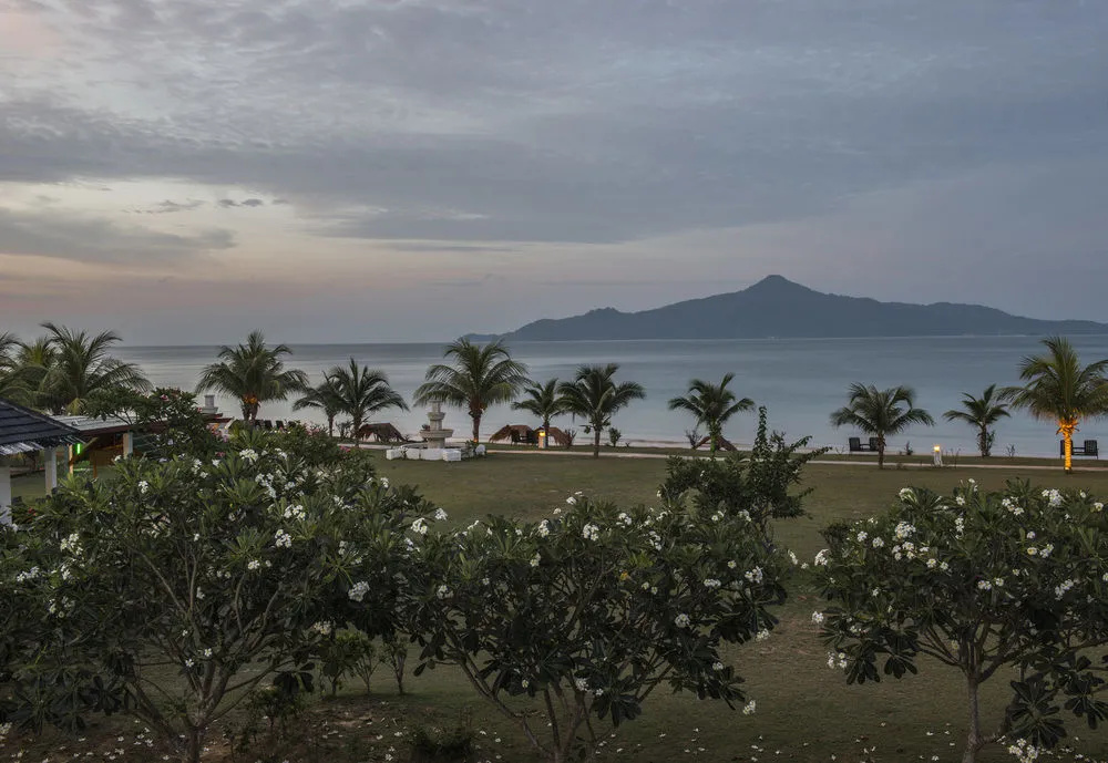 Sari Pacifica Resort & Spa Sibu Island