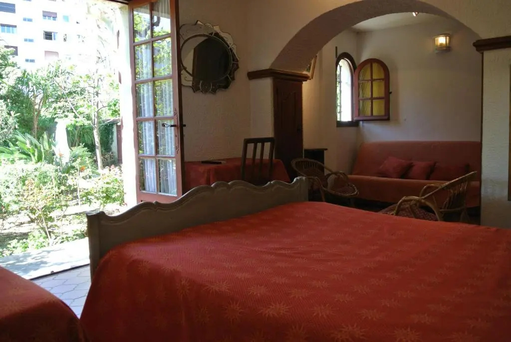 Standard Family room