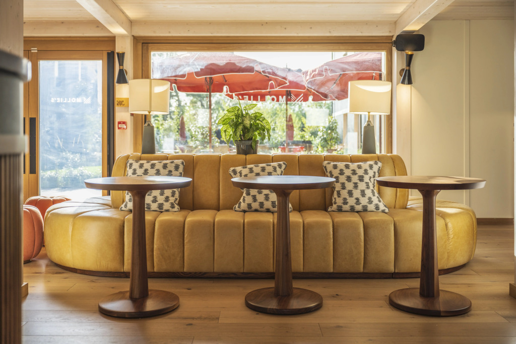 Mollie's Motel & Diner Bristol by null