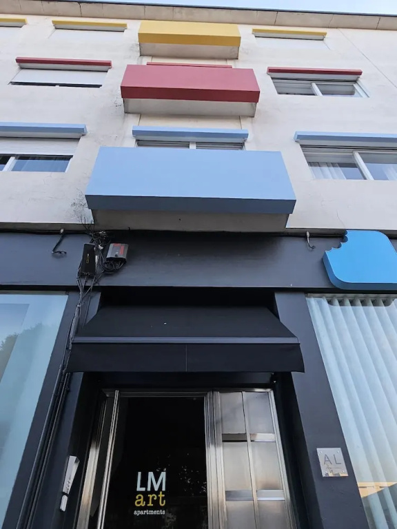 LM Art Apartments