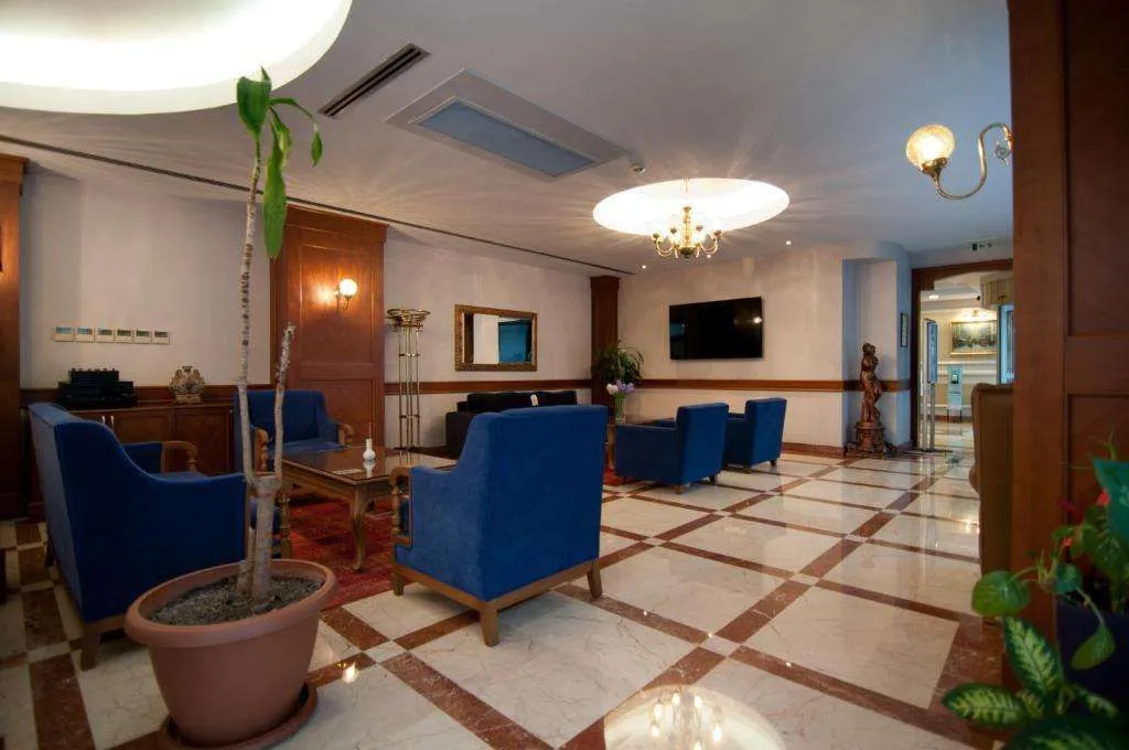 Taksim Metropark Hotel — фото
