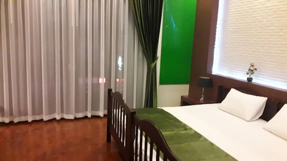 Comfort Double Suite with balcony (full double bed)
