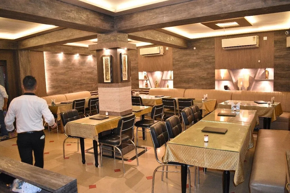 Hotel photo 12