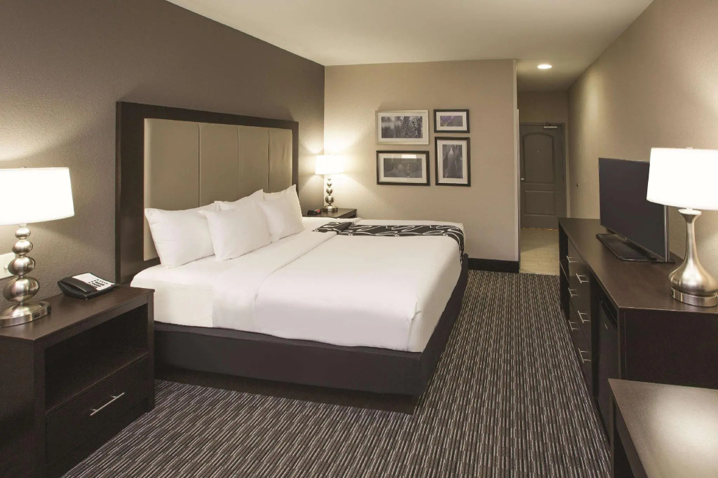 La Quinta Inn & Suites by Wyndham Hattiesburg - I-59 - Chambres