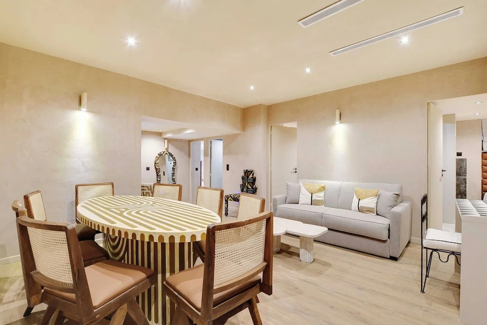 Voir la photo 1 — Elegance and Refinement for 10 - Montorgueil
