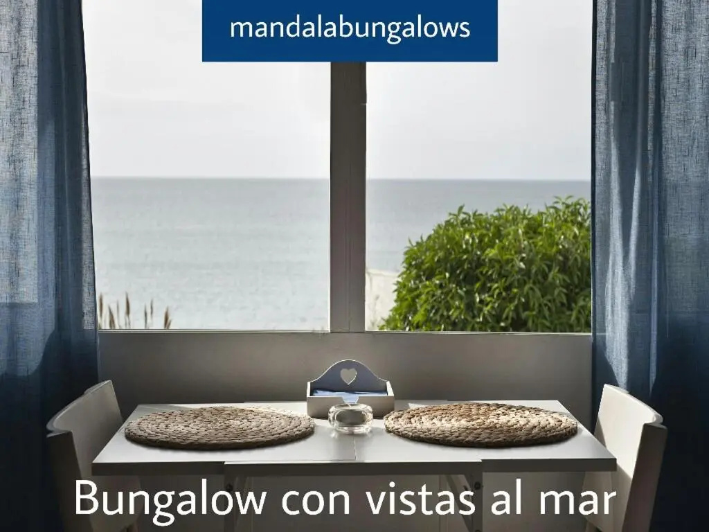 Bungalow with sea view