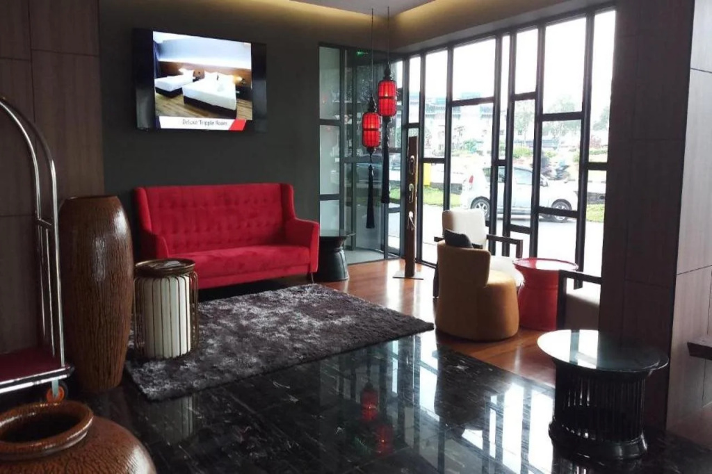 Hotel photo 1