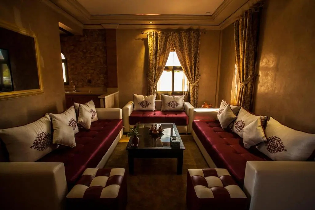 頂級公寓，設有陽台及景觀