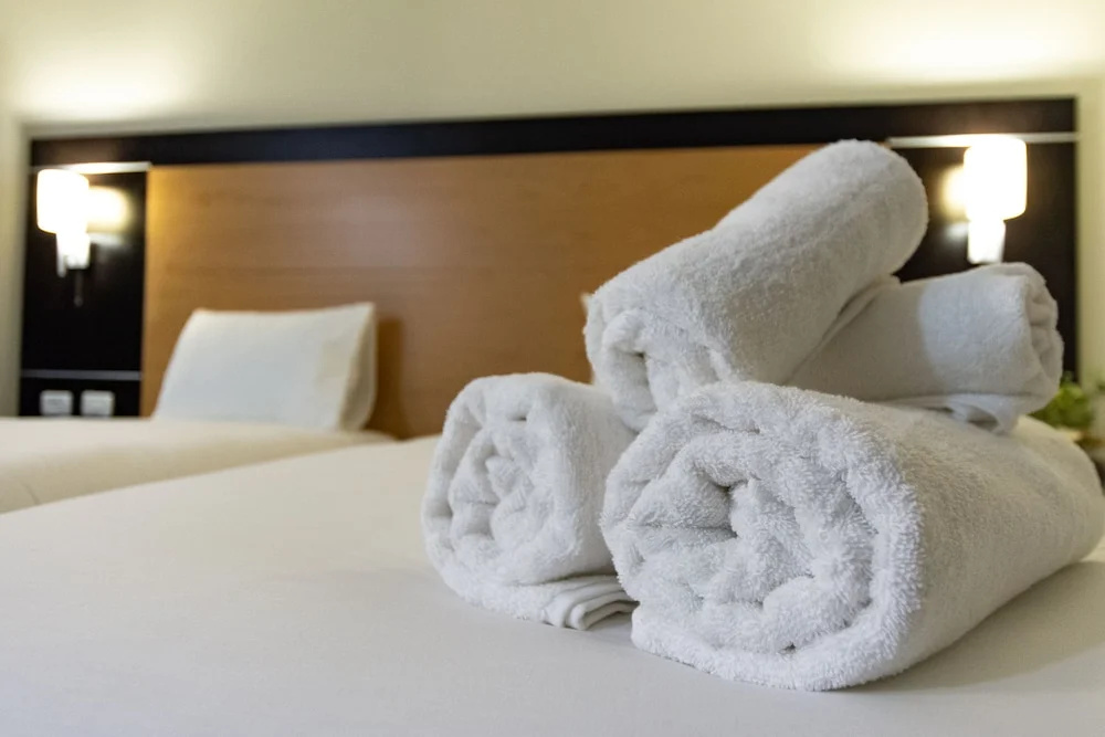 Economy Triple room with balcony