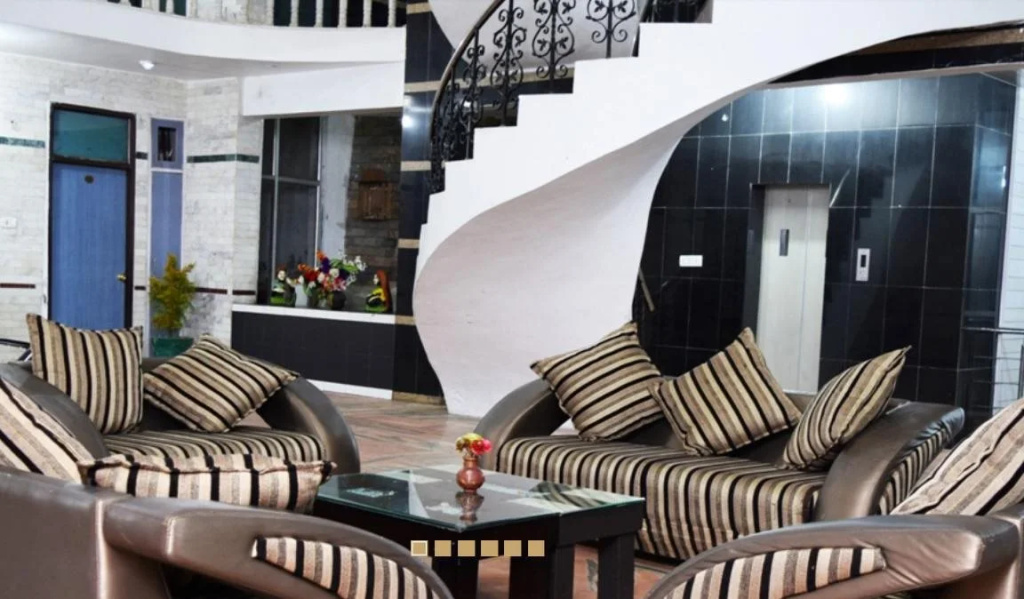 Balcony & Terrace
