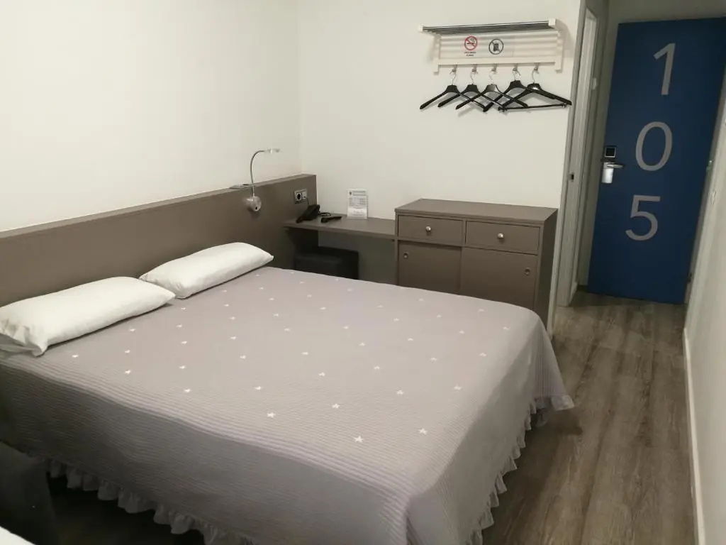 Standard Double room (full double bed)