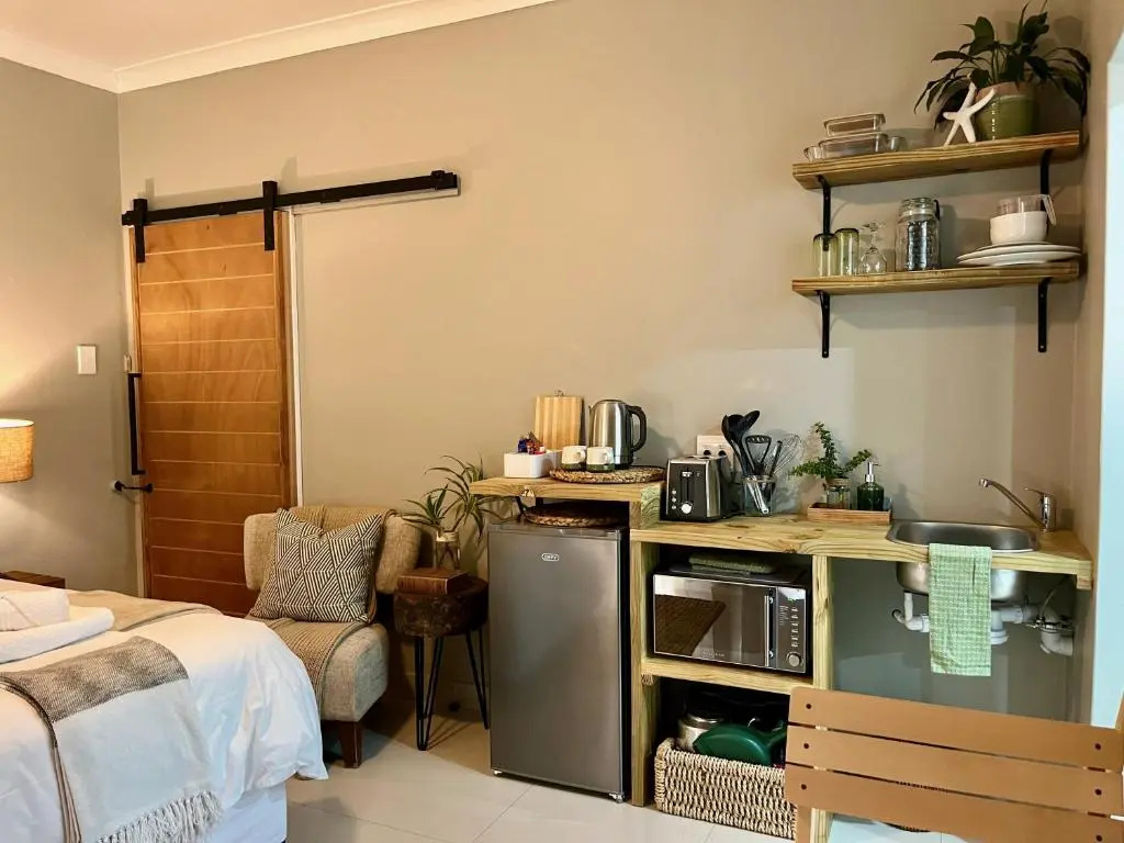 Economy room