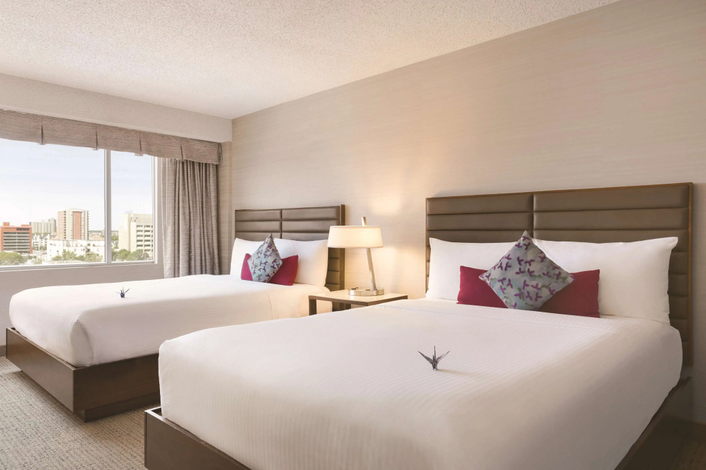 Coast Edmonton Plaza Hotel by APA - Chambres