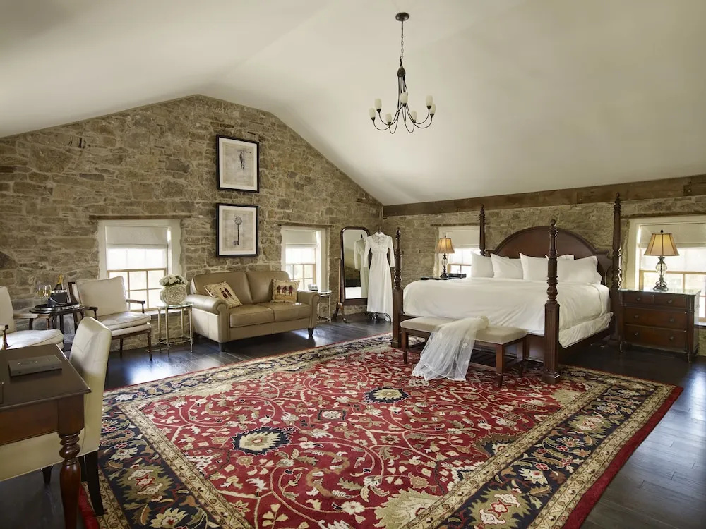 Royal Suite with balcony