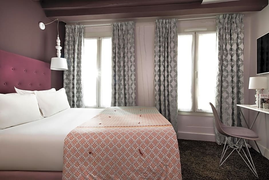Hôtel Marais Home 71