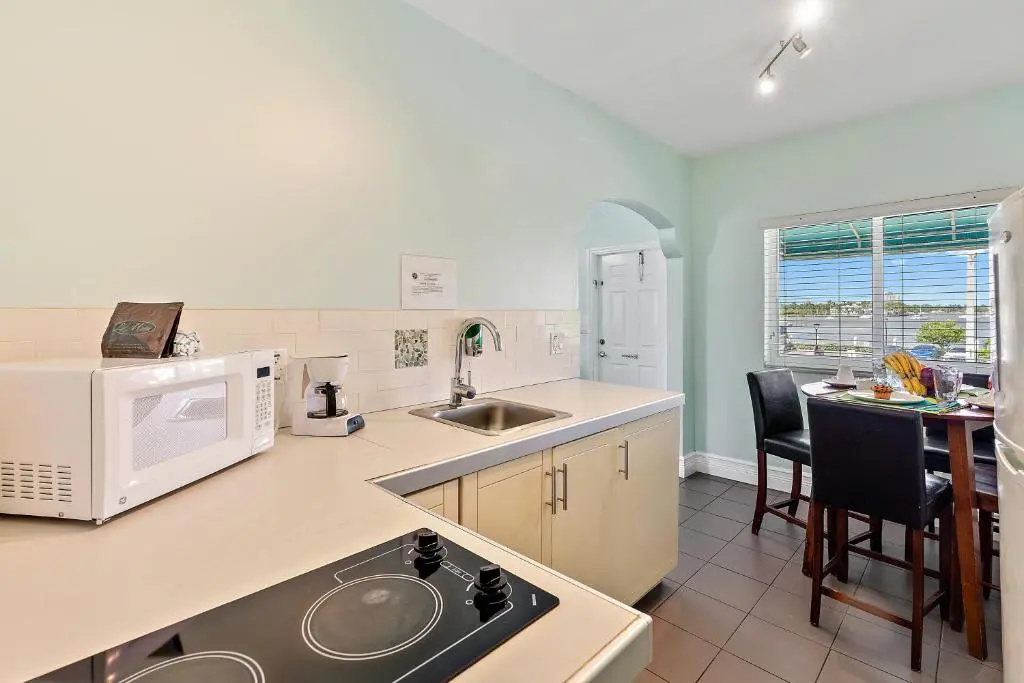 Hollywood Beachside Boutique Suites Room Type - One-Bedroom Suite