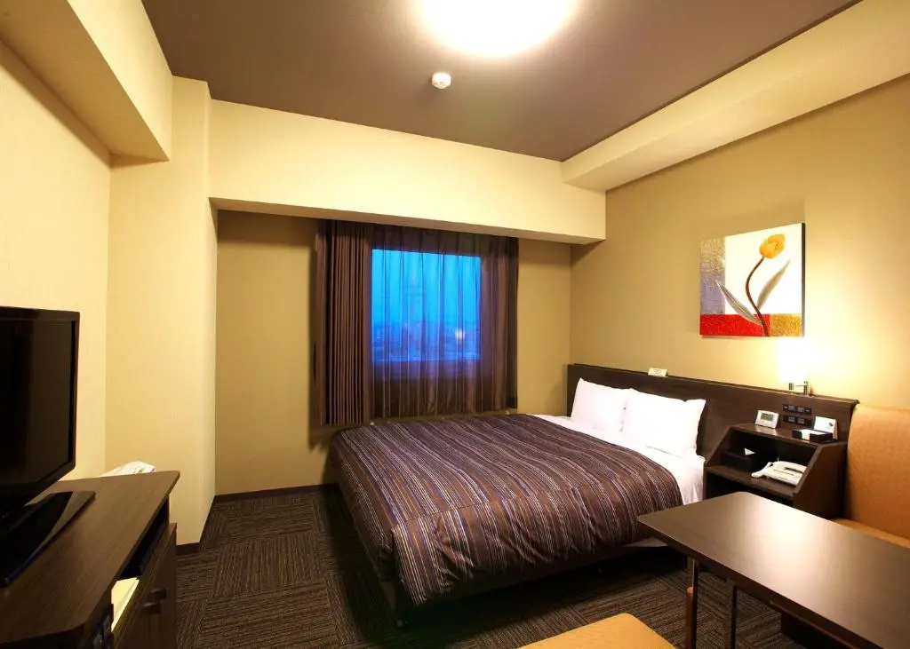 Hotel Route-Inn Toyama Inter - Chambres