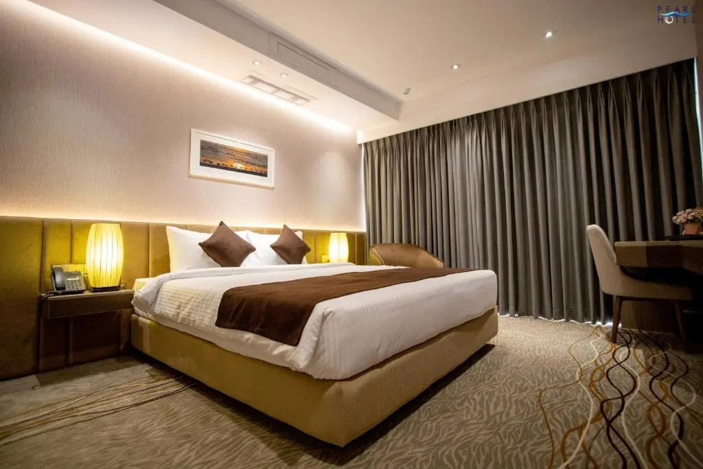 Premium Double room (full double bed)