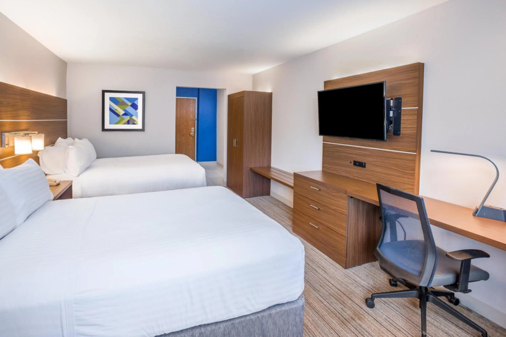 Отель Long Beach Marriott в Лонг-Биче