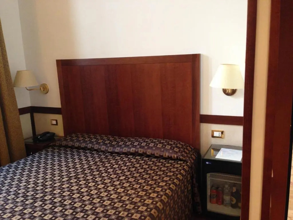 Hotel Select - Chambres