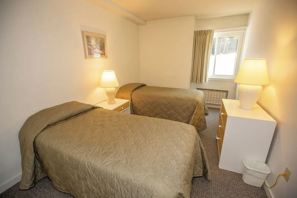 2 Bedrooms Deluxe Apartment