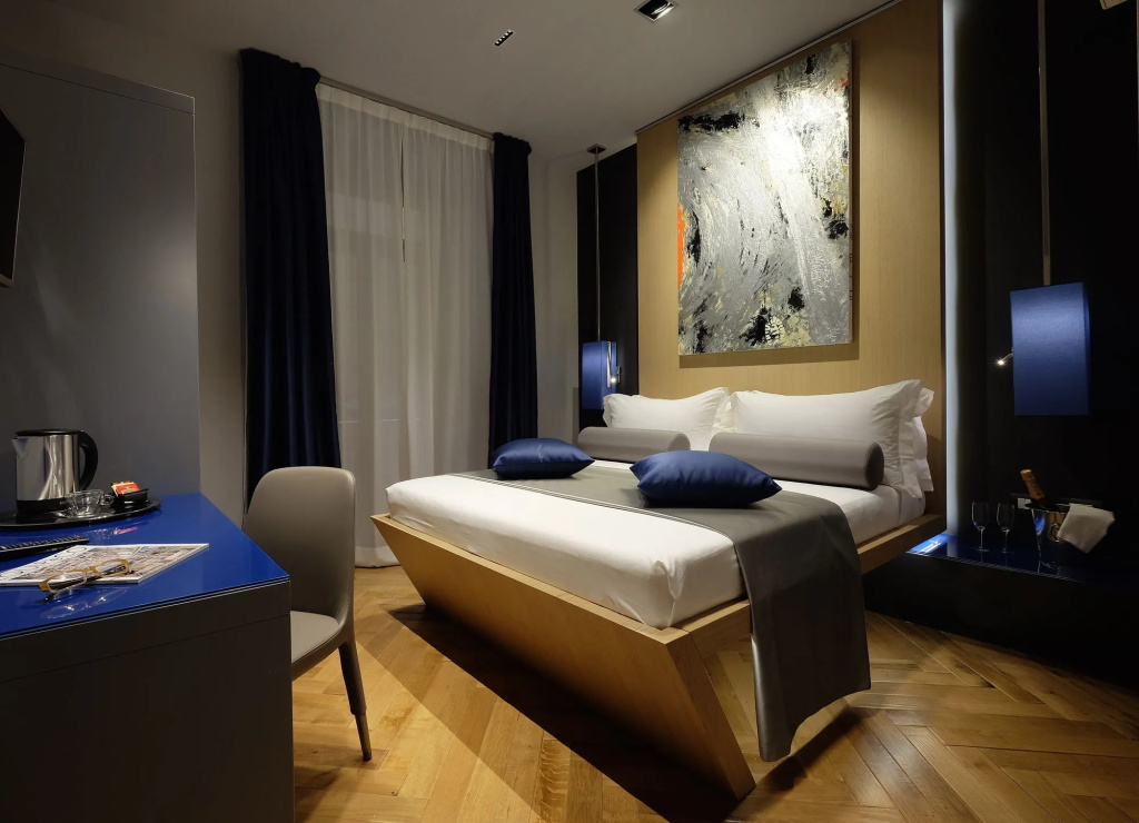 Hotel photo 2