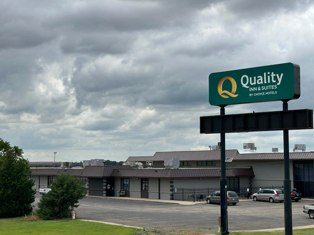 Quality Inn & Suites Salina West - фото 44