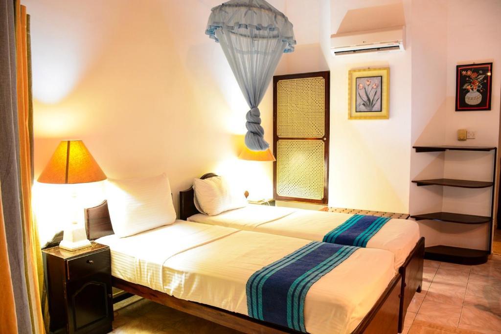 Ranmal Beach Hotel