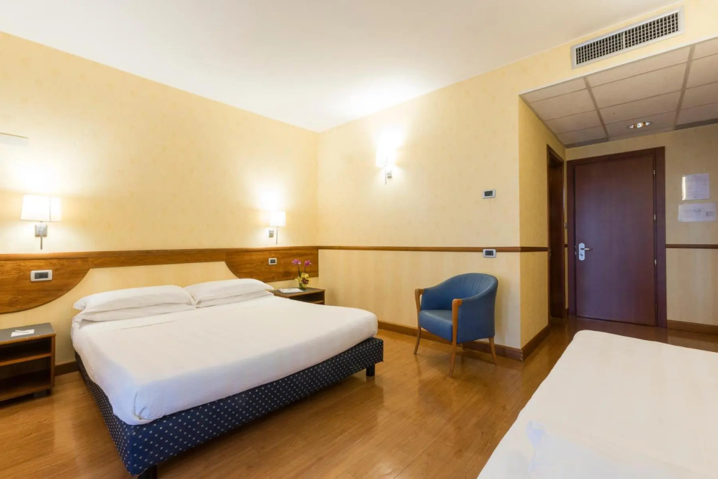 Hotel photo 35