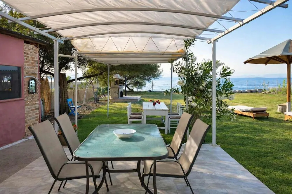 Vasiliki s Sea House Beachfront Bliss in Corfu