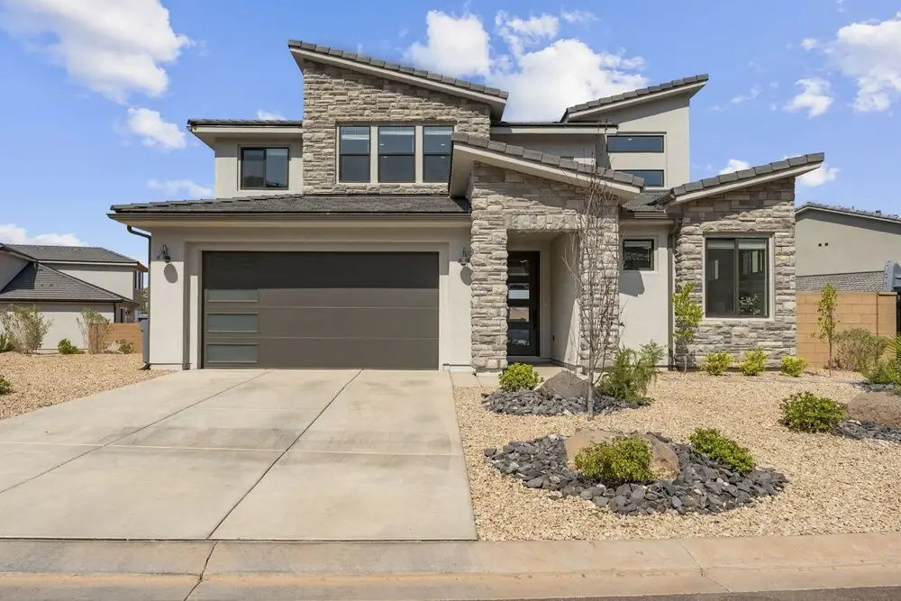 The Splash Yard 5 Bedroom Home