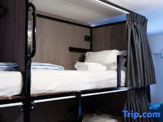 Bed in Dorm (male dorm)