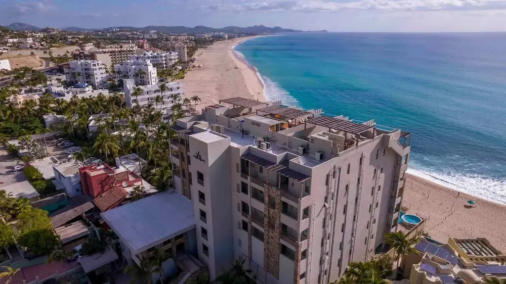 Beach & Waterfront