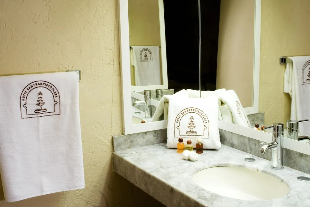 San Francisco Plaza Hotel - Chambres