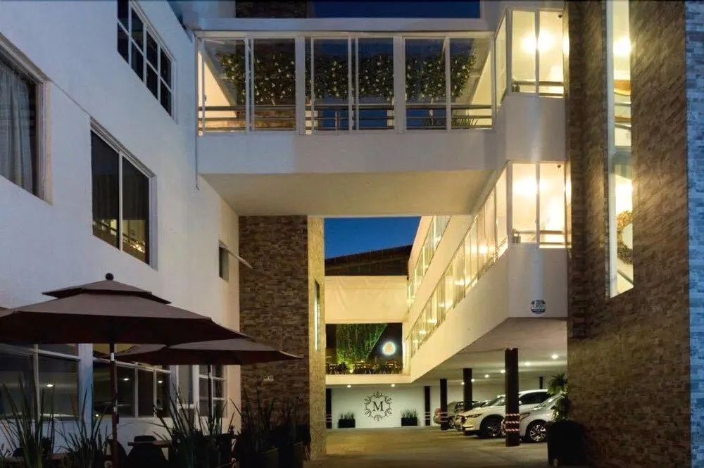 Hotel photo 13