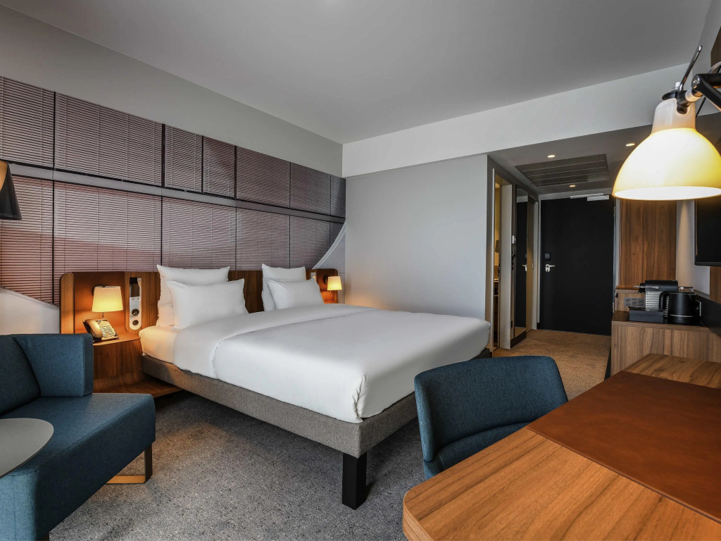 Novotel Regensburg Zentrum - Vorschau 4