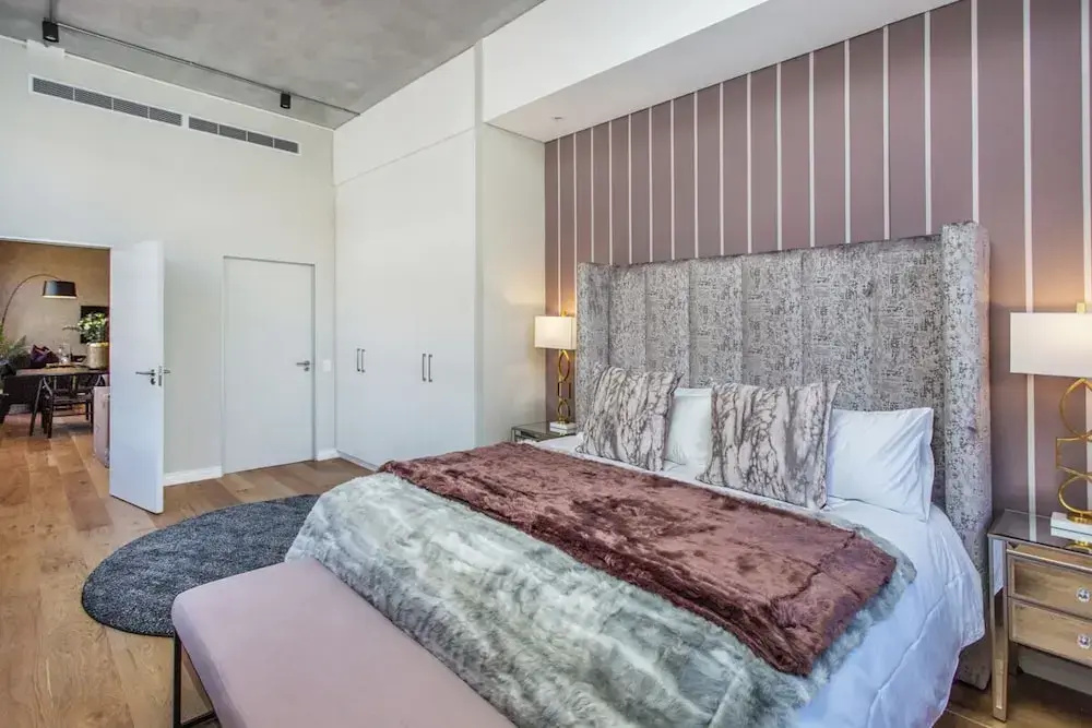 The Docklands Executive Apartment