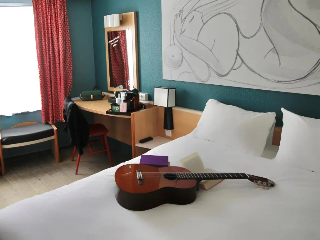 Superior Double room (full double bed)