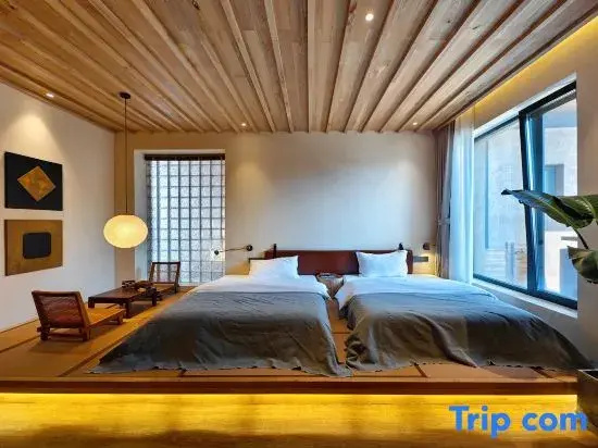 Standard Double Family room (twin beds)