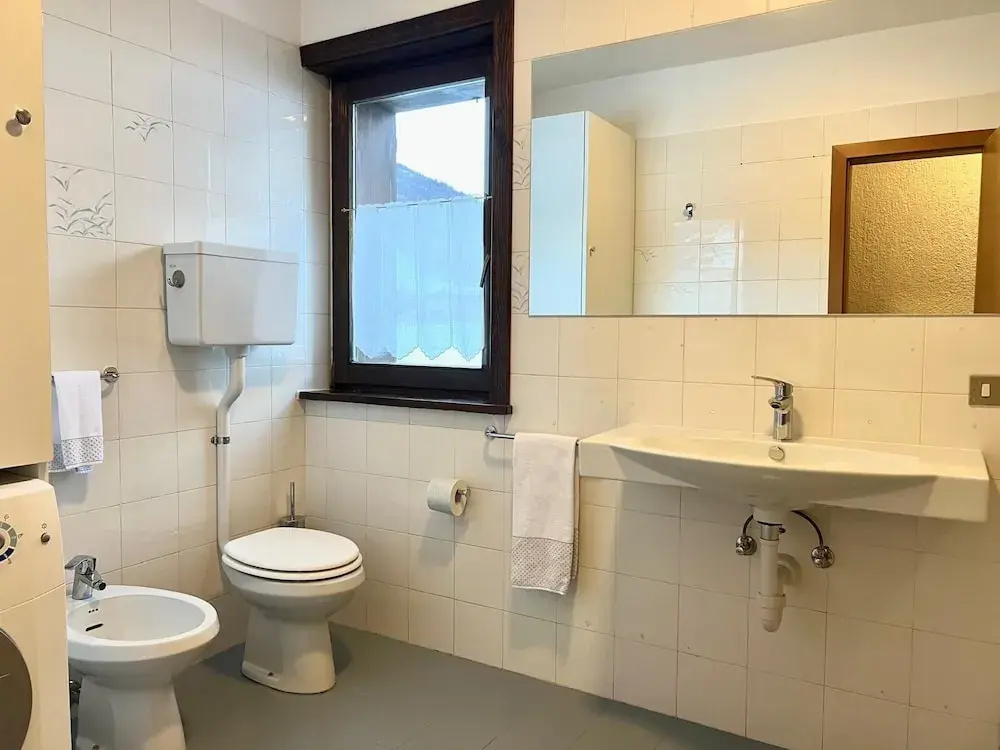 2 Bedrooms Apartment with balcony